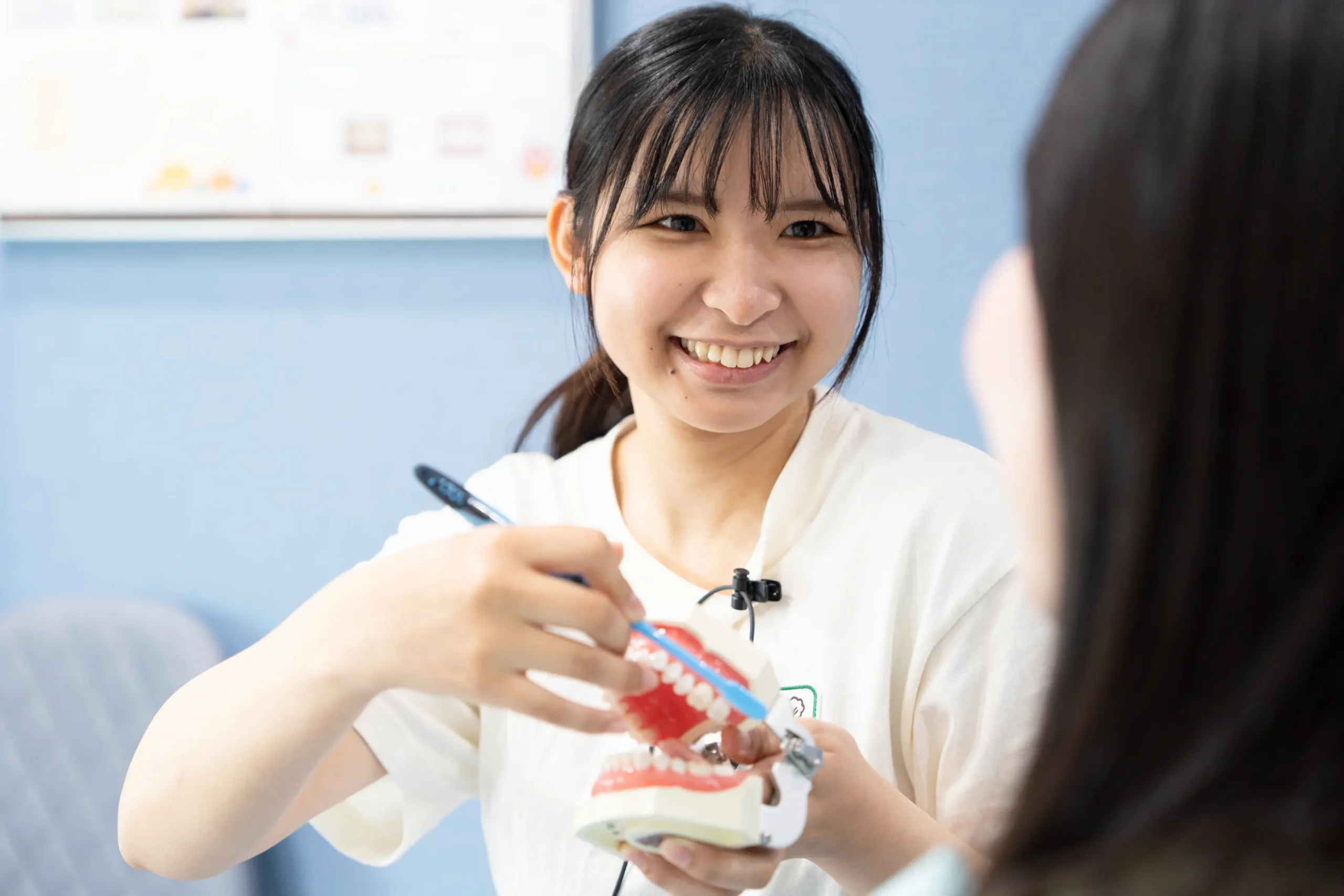 当院では、お口の状態を確認したうえで、適用の可否や最適な治療方法をご提案いたします